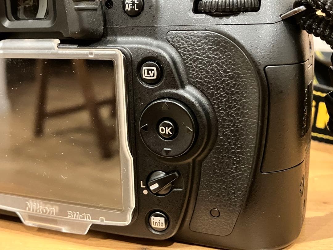 Nikon D90 デジタル一眼レフカメラ 本体