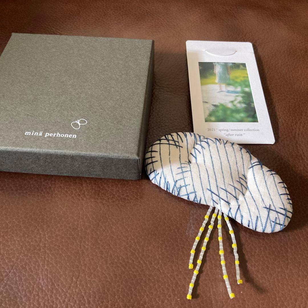 ミナペルホネン　after rain ブローチ　新品