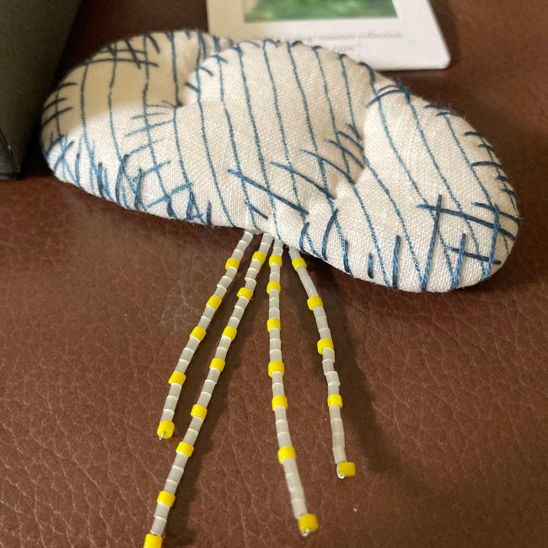 ミナペルホネン　after rain ブローチ　新品