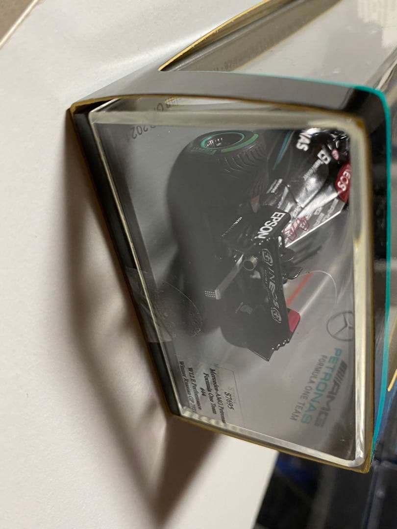 スパーク　Mercedes F1 100勝目　Lewis Hamilton