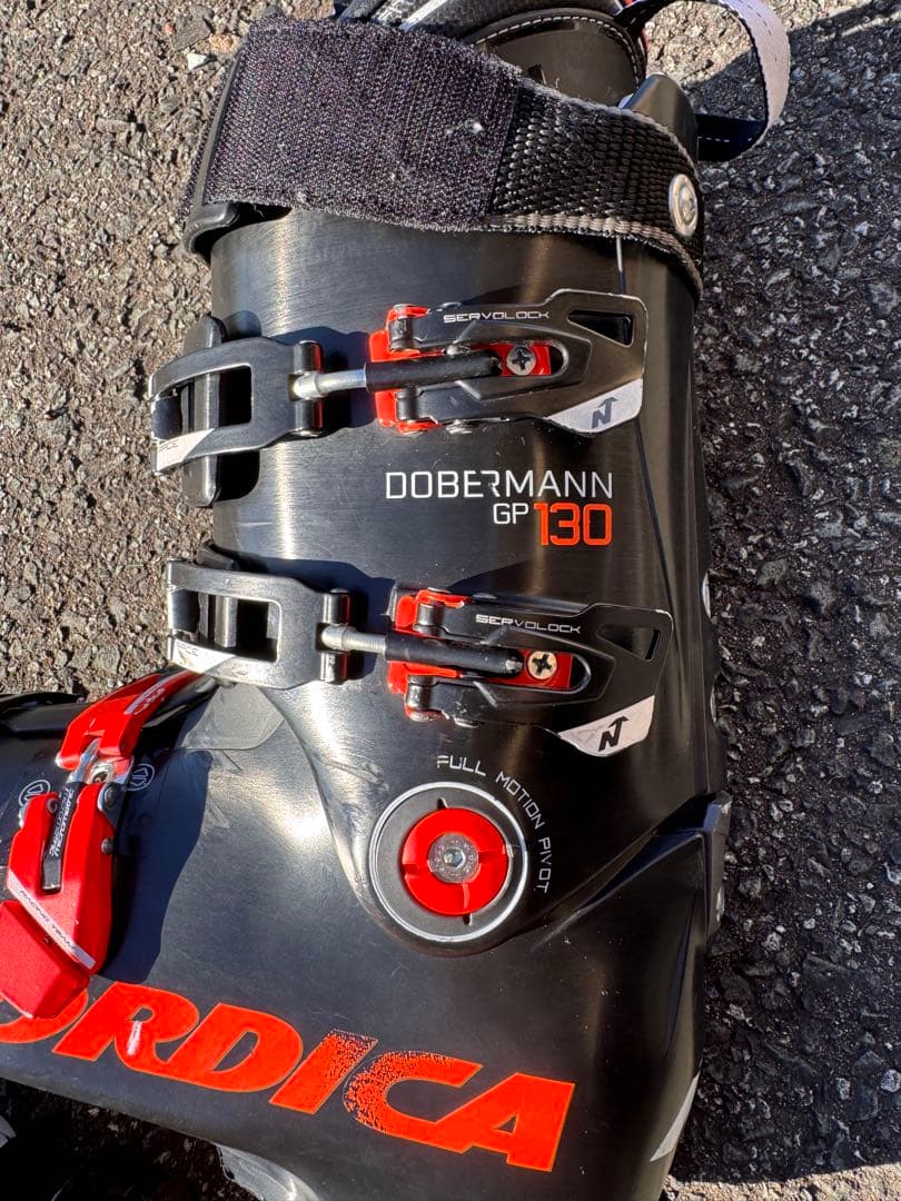 Nordica 男性用スキーブーツ サイズ:28cm