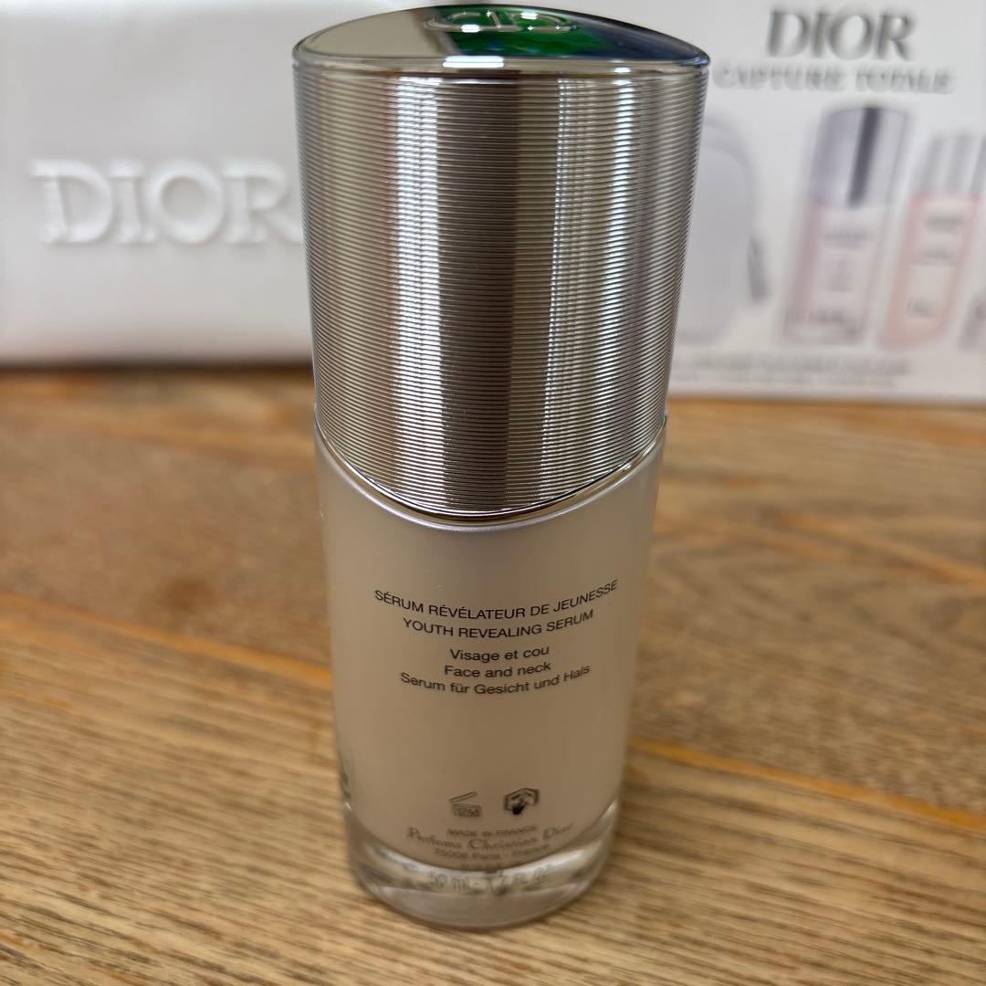 譚　Dior キャプチュール