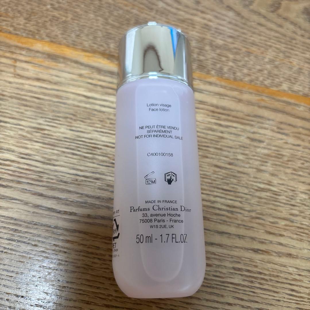 譚　Dior キャプチュール