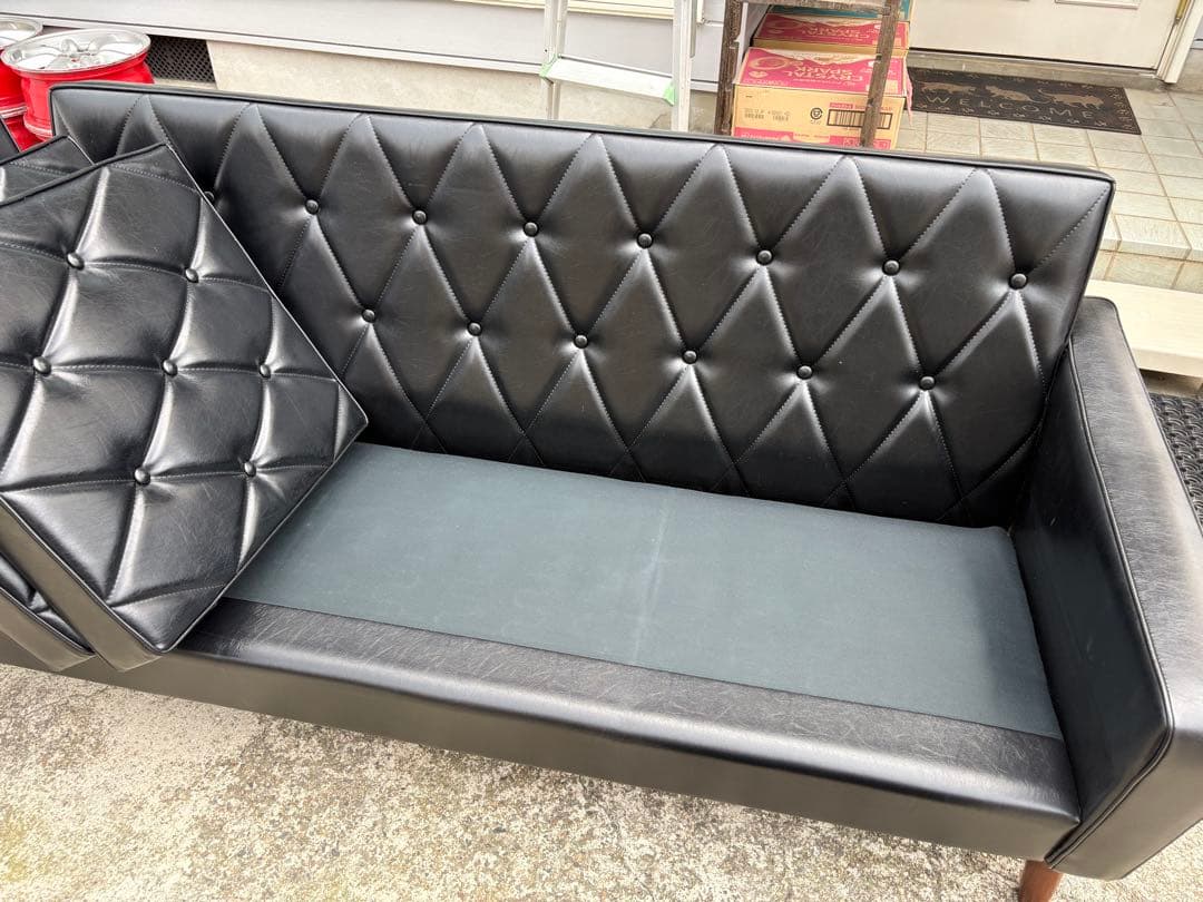 カリモク家具 カリモク60 ロビーチェア ソファ 3人掛け 革張り オットマン付