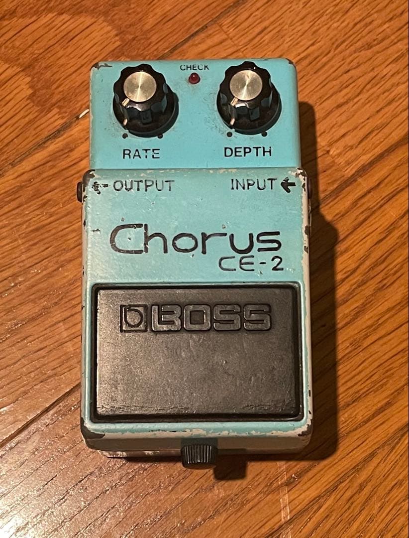 ギター BOSS CE-2