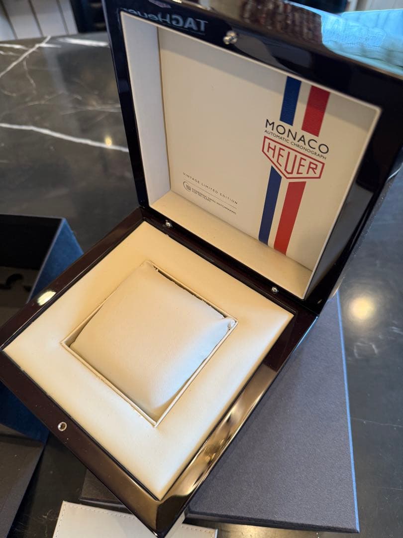 TAG Heuer Monaco ギフトボックス