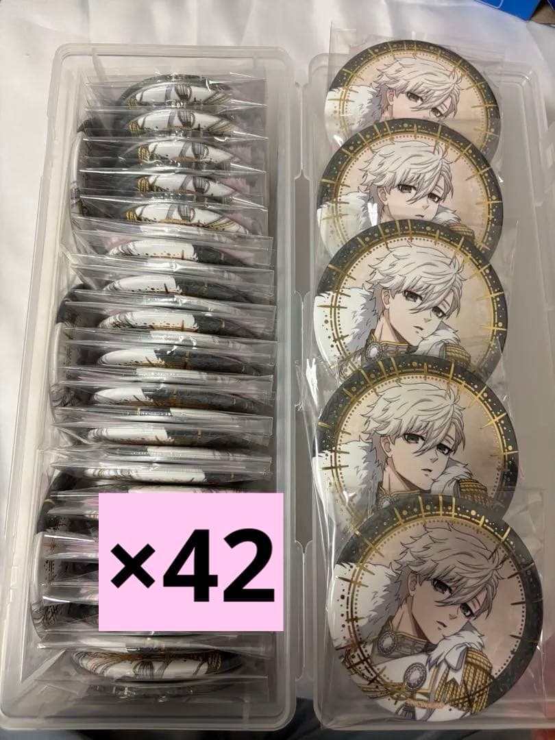 【限定値下げ中】ブルーロック 箔押し缶バッジ 玉座 凪誠士郎 42個セット