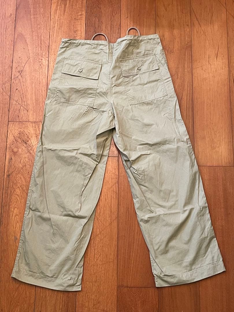 eleven 2ndベージュワイドパンツゴム入り