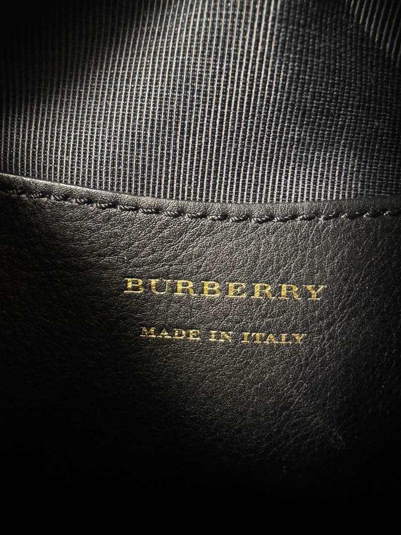 Burberry チェック柄 ボディバッグ
