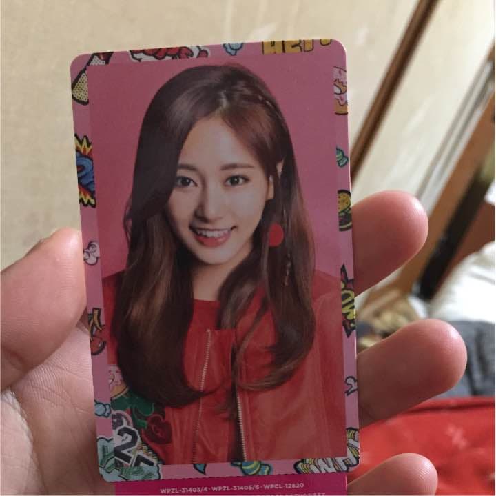 TWICEハイタッチ