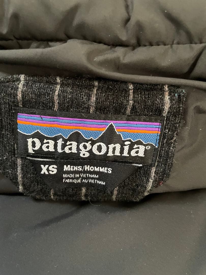 patagonia ダウンベスト ブラック ストライプ XS美品