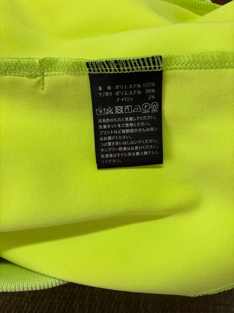 8YARDS ハチヤーズ　プルオーバー　S