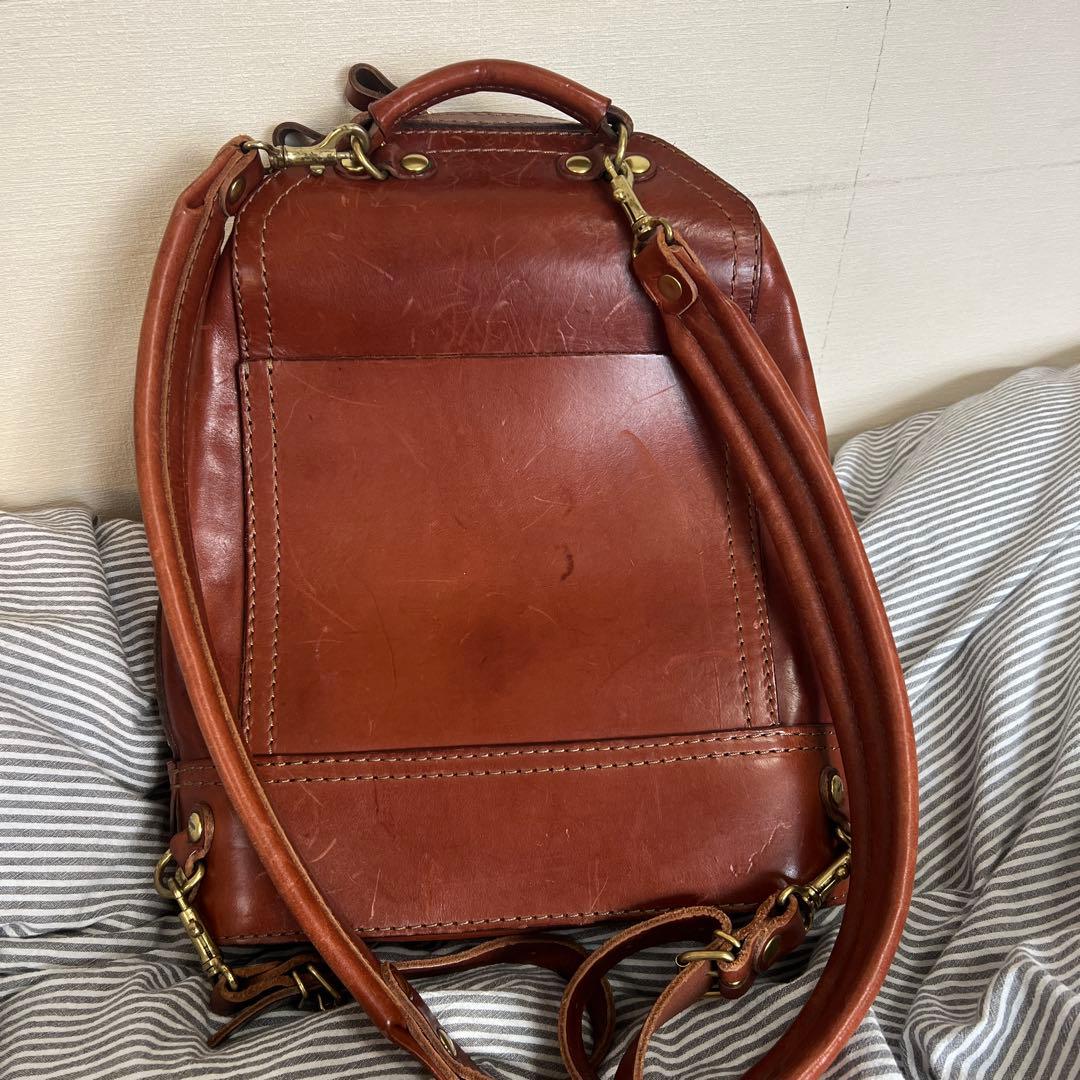 Hertz ビートル　レザー製ブラウンリュック・バックパック