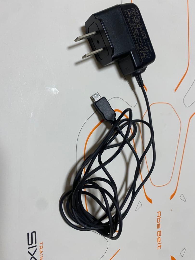 SIXPAD Abs Belt EMSトレーニング用腹筋ベルト