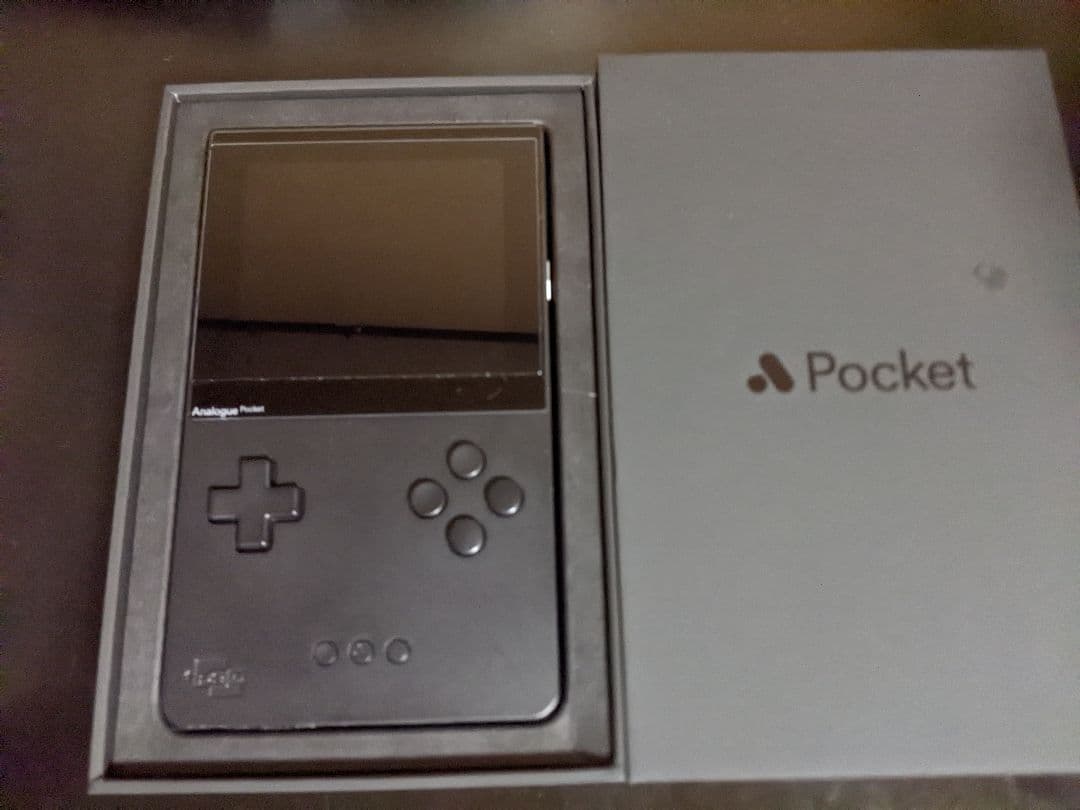 Analogue Pocket　アナログポケット　ブラック