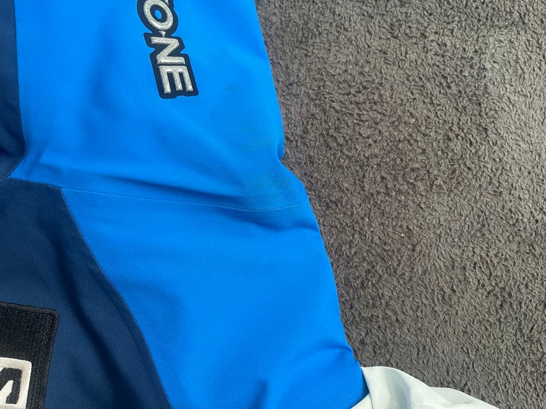 ❤️オンヨネ❤️Salomon ❤️スキーウェア ❤️ジャケット・パンツセット