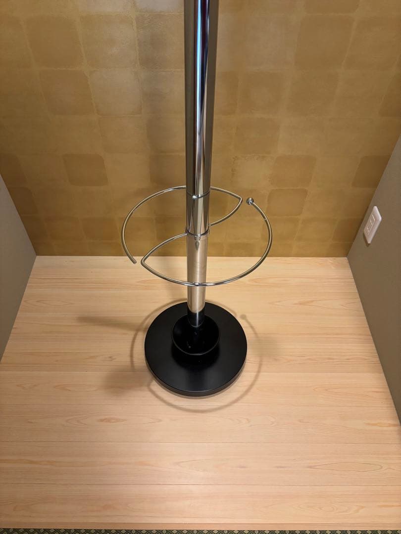 おしゃれなラック　鉄製ハンガーラック！