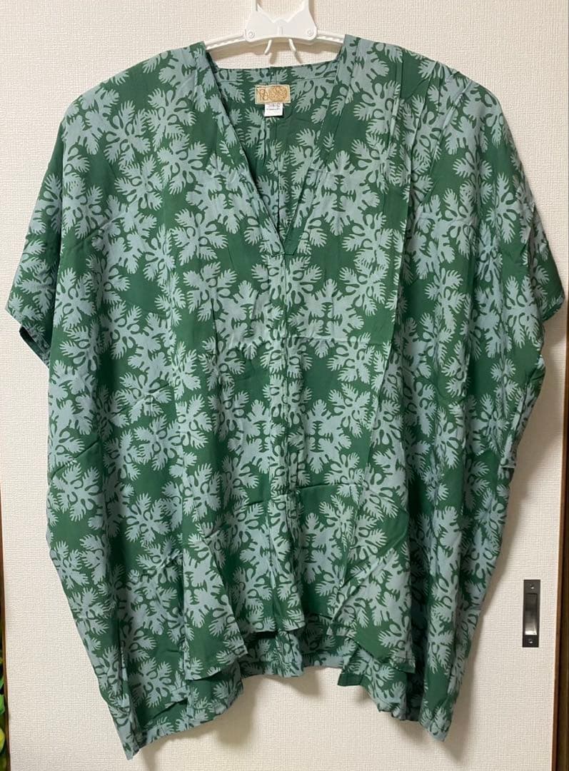 最終値下げ　極美品　NOANOAHAWAII キルト柄　ショートラジャ