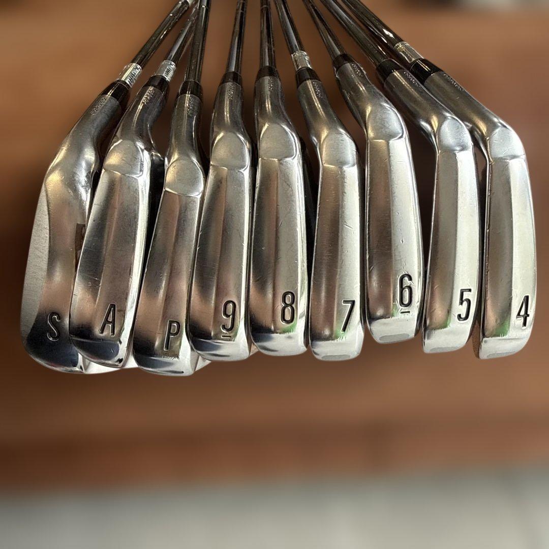 y*5様 スリクソン ZX7 アイアン　9本フルセット　ダイナミック　ゴールド