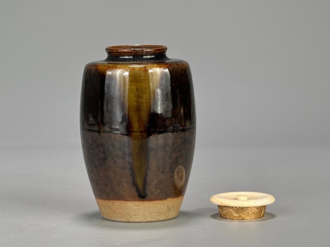 茶道具　茶入　在銘