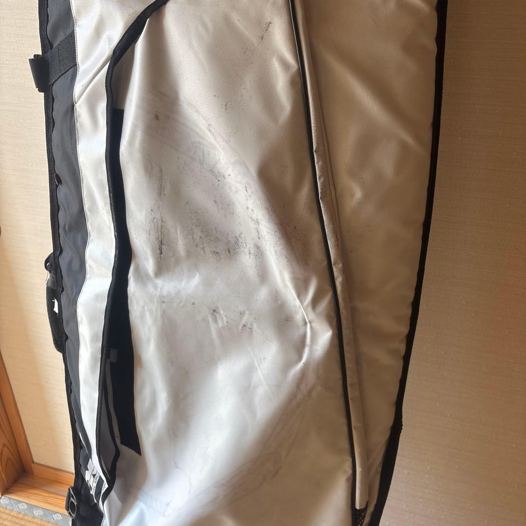 エッセンス　サーフボード　ショート　6.2