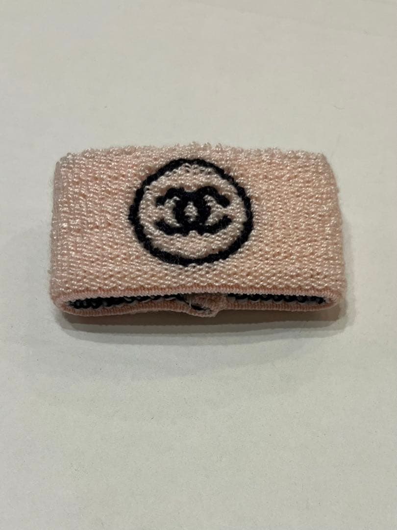 シャネル☆リストバンド　ココマーク　ヴィンテージ　バングル　ブレスレット　ロゴ