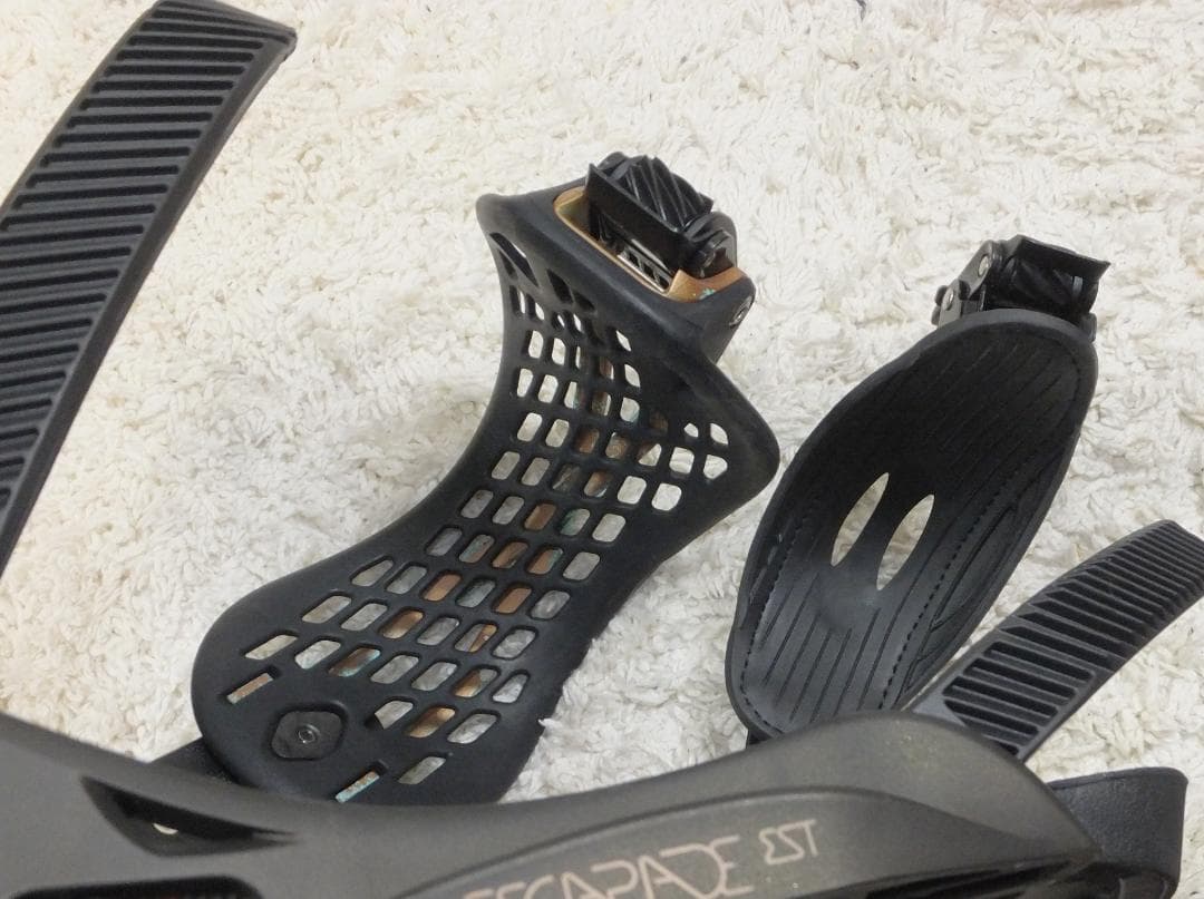 Burton ビンディング Escapade EST　レディースMサイズ