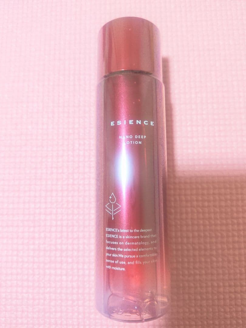 【エシエンス】化粧水×2本＋美容液28個入り＋フェイスマスク1枚