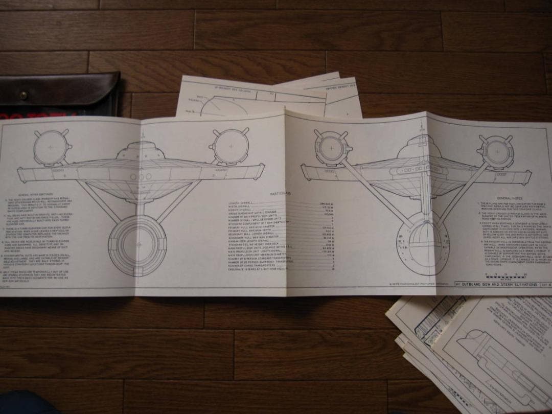 Star Trek Blueprints　スタートレック　宇宙船　設計　青写真