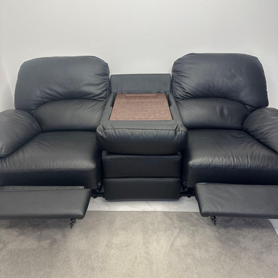 引き取り限定価格。LURKEY本革3人掛け電動リクライニングソファー