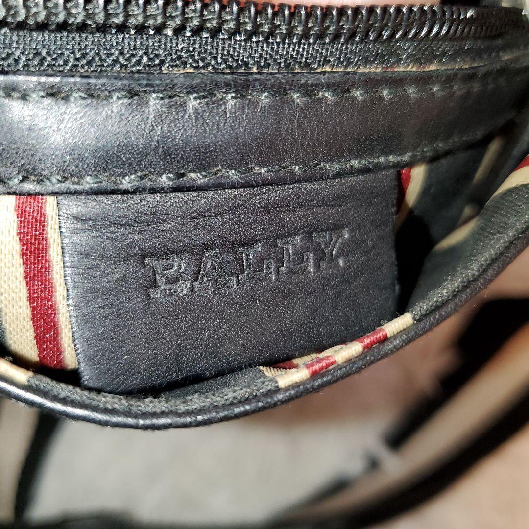 ⭐美品⭐BALLY ミニ メッセンジャーバッグ レザー 黒 ストライプ