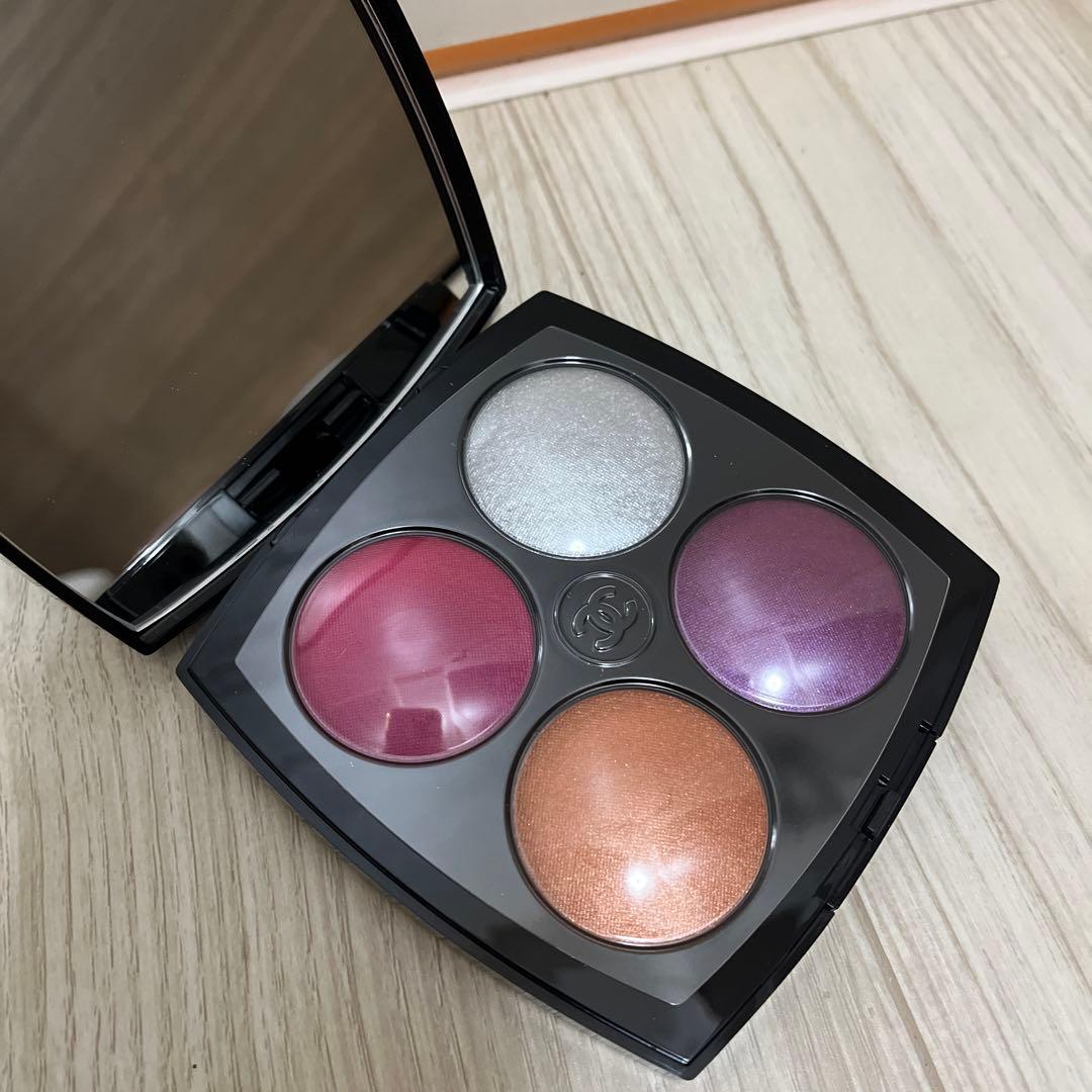新品、未使用　CHANEL ENCHANTED NIGHT アイシャドウパレット