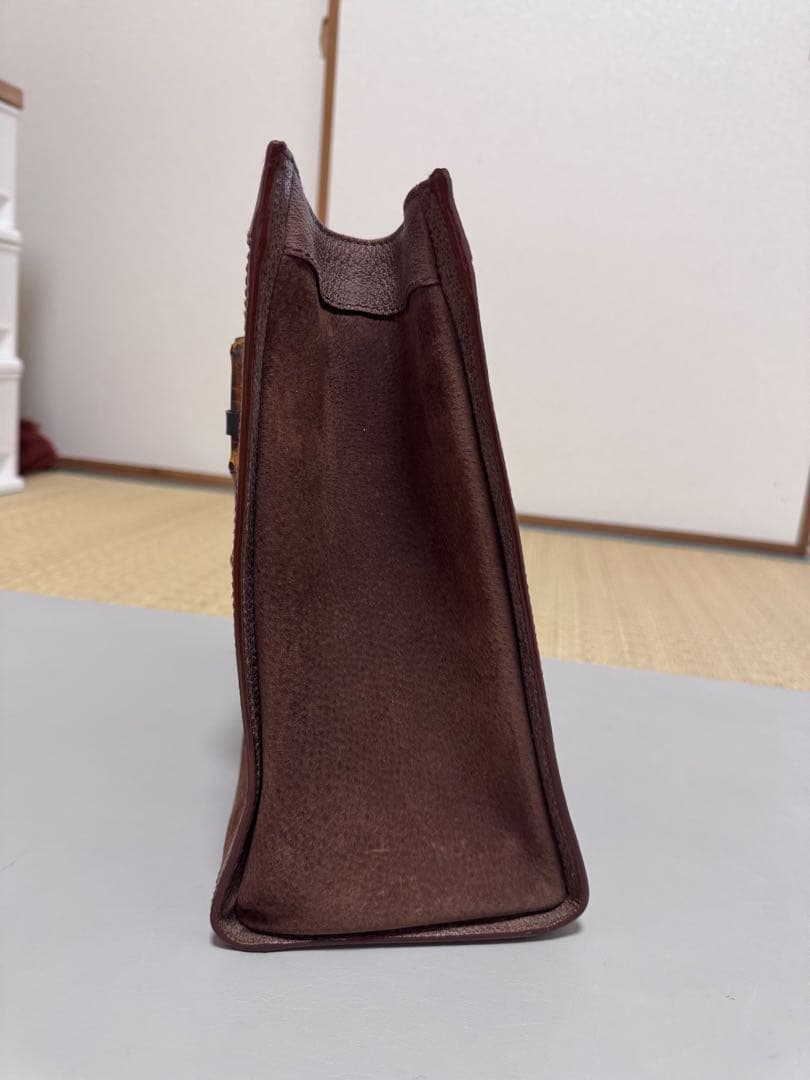 GUCCI バンブーハンドル トートバッグ(スエード、ブラウン)