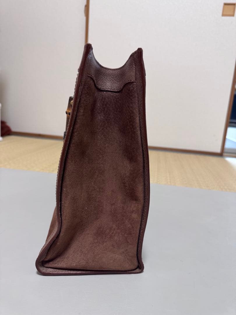 GUCCI バンブーハンドル トートバッグ(スエード、ブラウン)