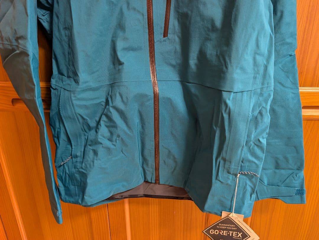 Patagonia メンズ・アントラックド・ジャケット ビレイブルー L