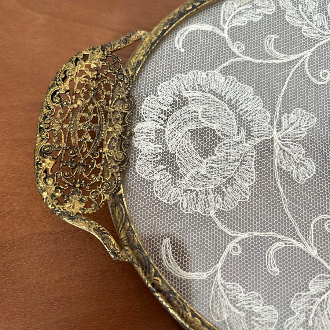 【匿名配送】ドレッシングトレイ　プチポワン　バラ　アンティーク　雑貨