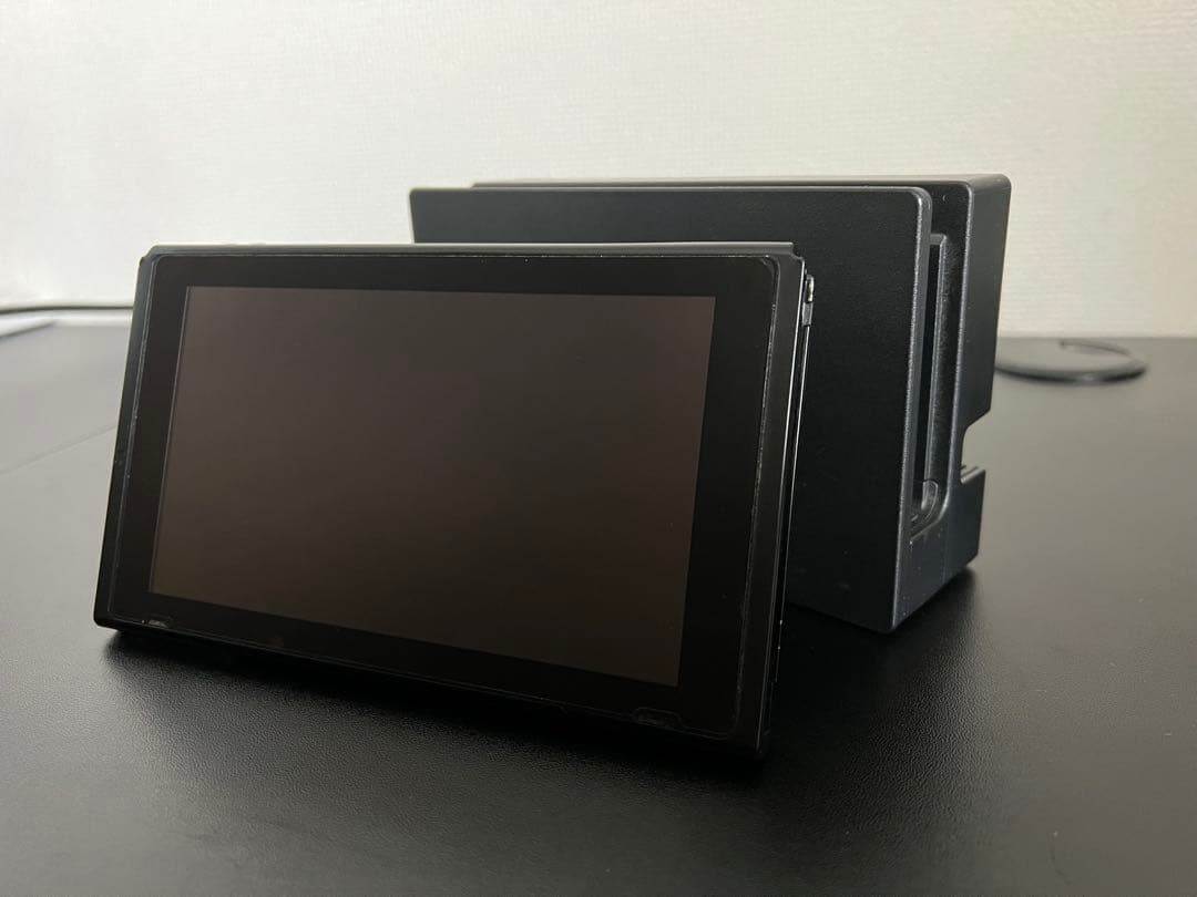 Nintendo Switch 本体 ブラック　SDカード付き