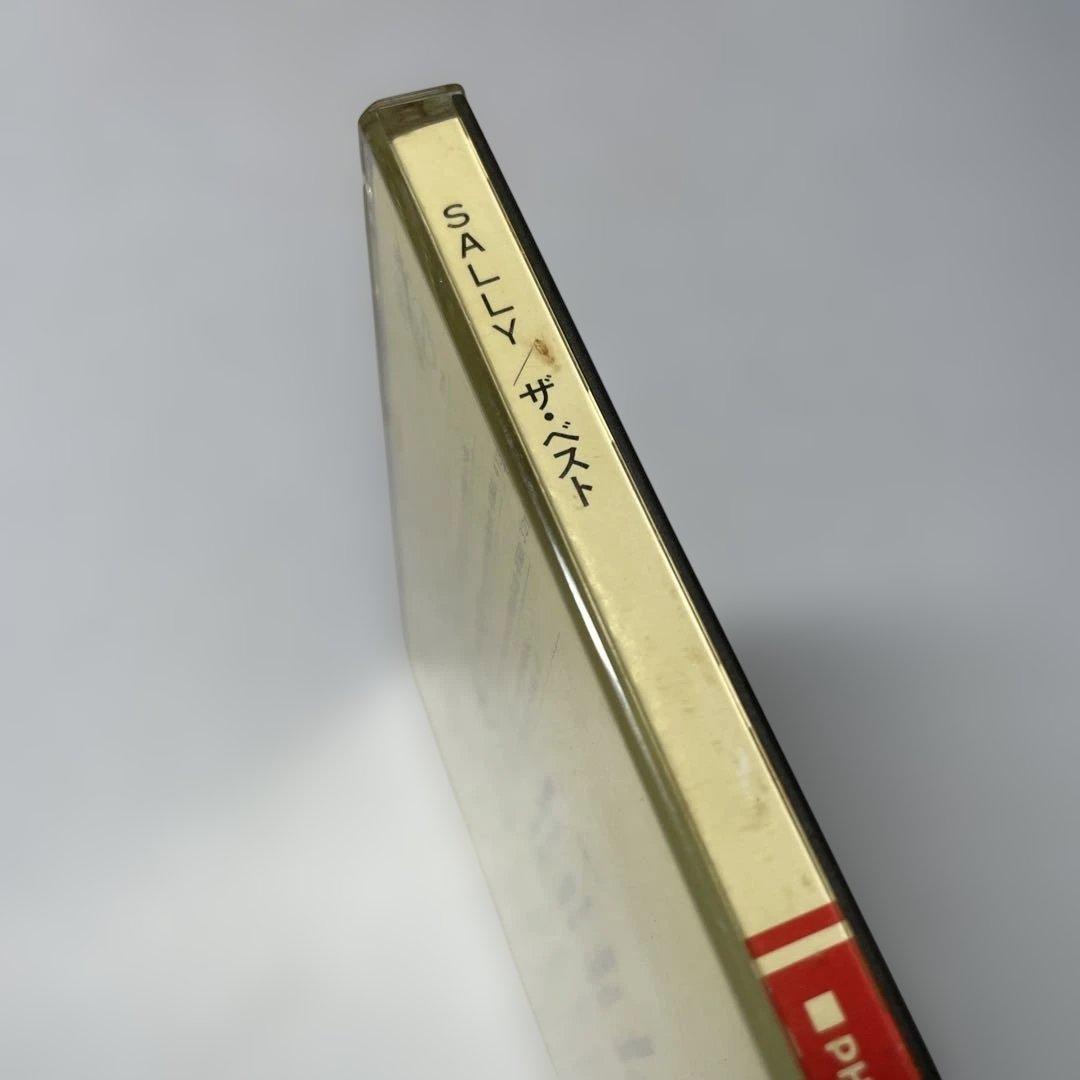 希少　SALLY the best サリー　ベスト