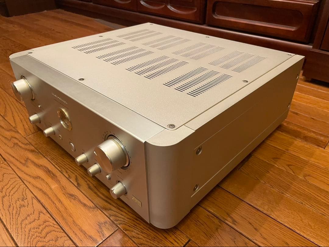 MARANTZプリメインアンプINTEGRATED AMPLIFIER