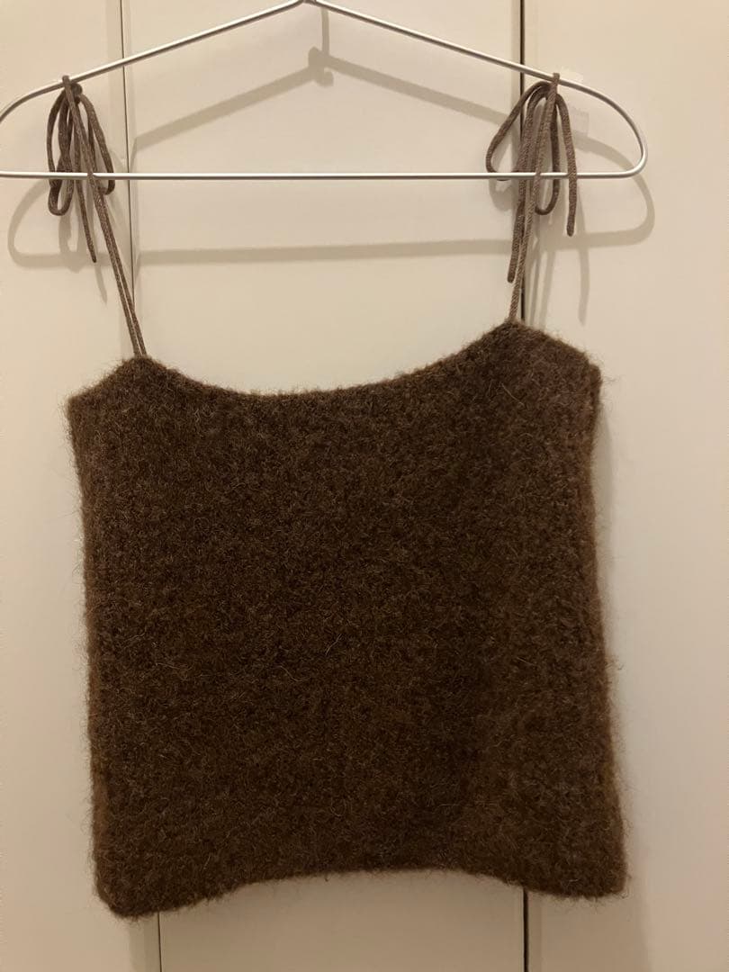 トップス THE SHISHIKUI CAMI KNIT / BROWN