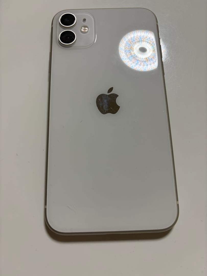Apple iPhone 11 ホワイト　64G 美品