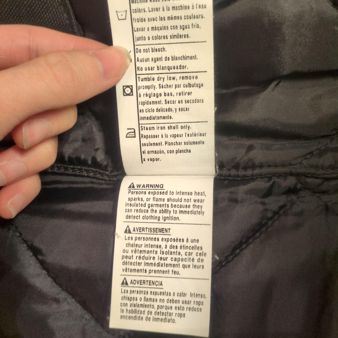 Carhartt ブラック ベスト