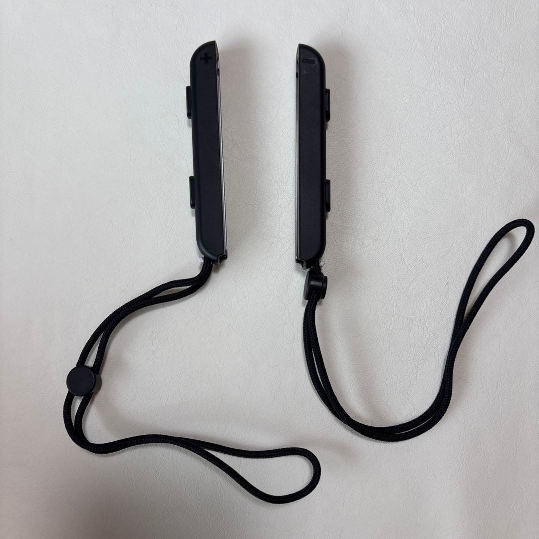 s*i様 Nintendo Switch ネオンブルー/レッド 本体