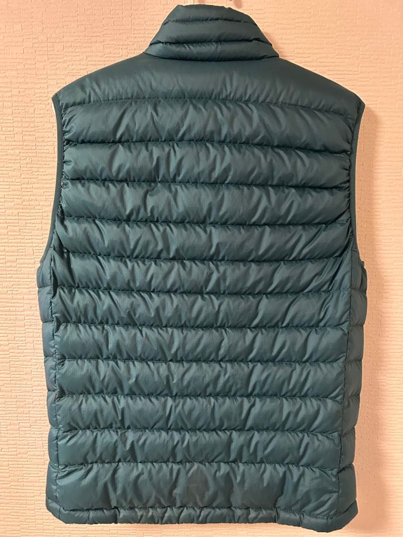 【美品】patagonia ダウンベスト Sサイズ ダークグリーン