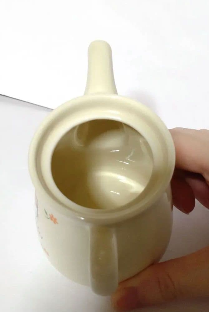 ハローキティ 食器セット■ティーポット/カップ &陶磁器製カップ& 醤油差し