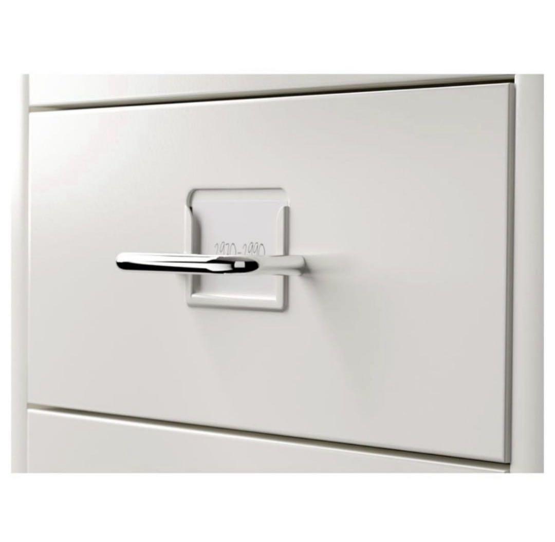 新品未使用 IKEA ヘルメル 収納チェスト ホワイト キャビネット