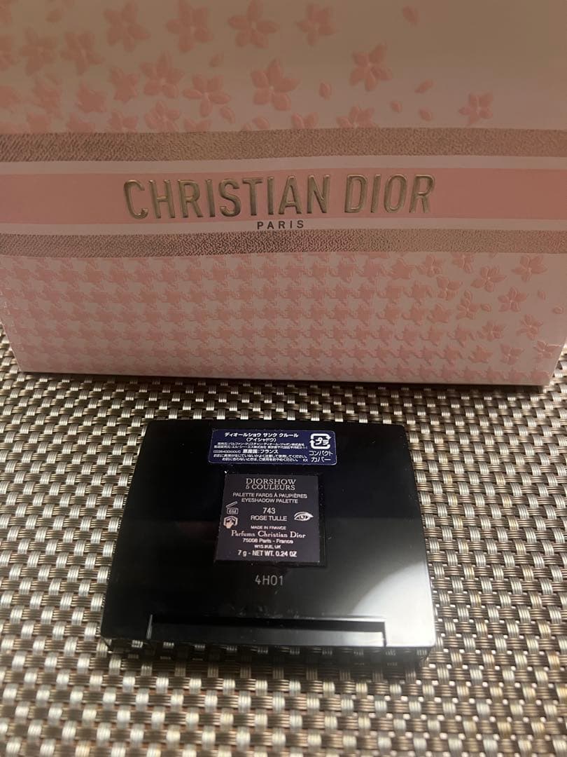 Christian Dior サンク クルール 743 ローズ チュール