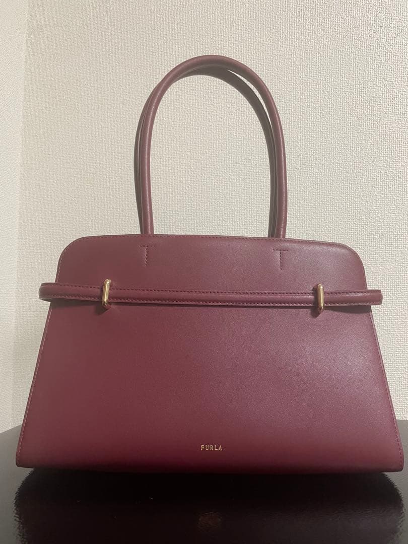 FURLA バーガンディ ハンドバッグ