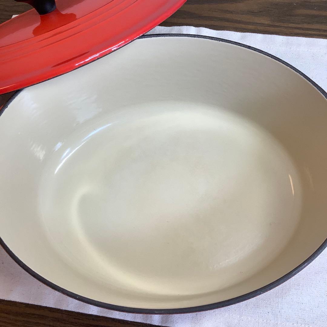 【美品】ルクルーゼ　ココット・オーバル 鍋25cm