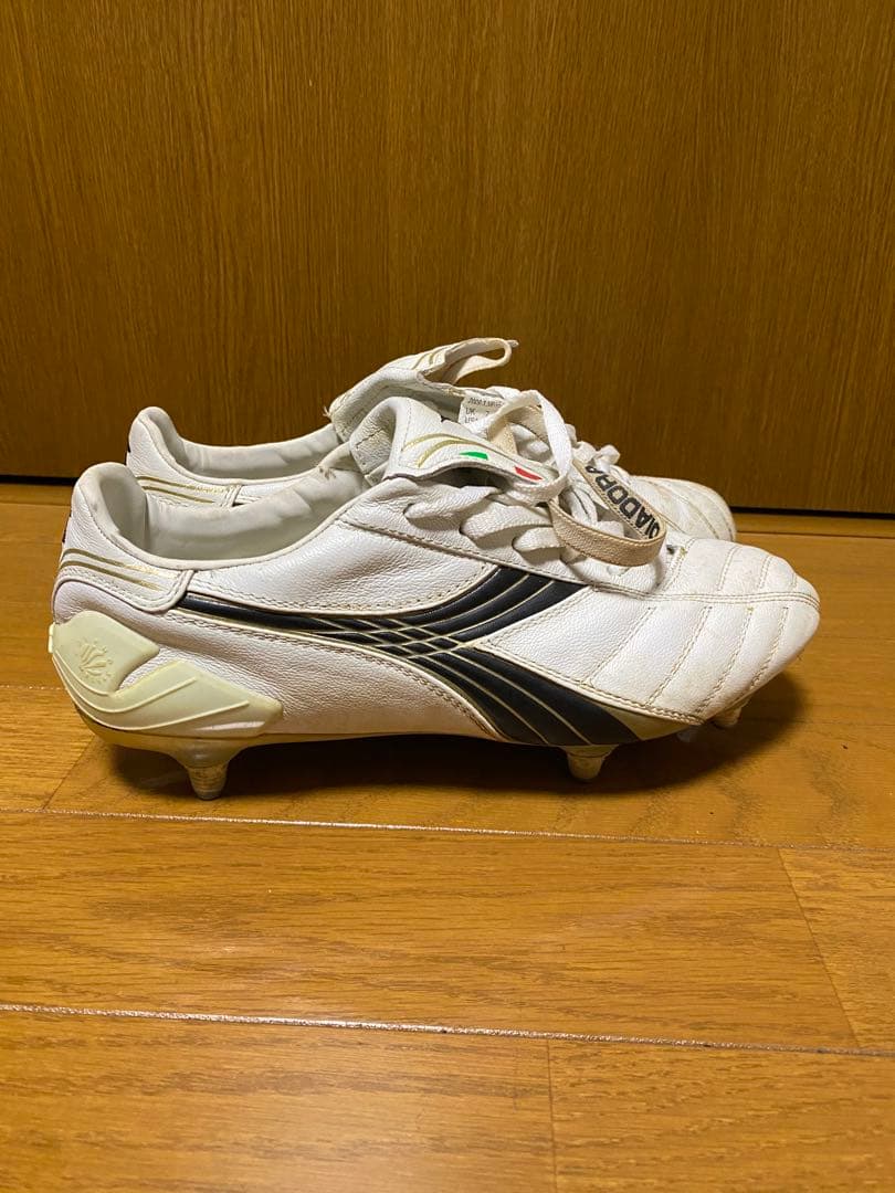 【最終価格】【即購入OK】ディアドラDIADORAサッカースパイク